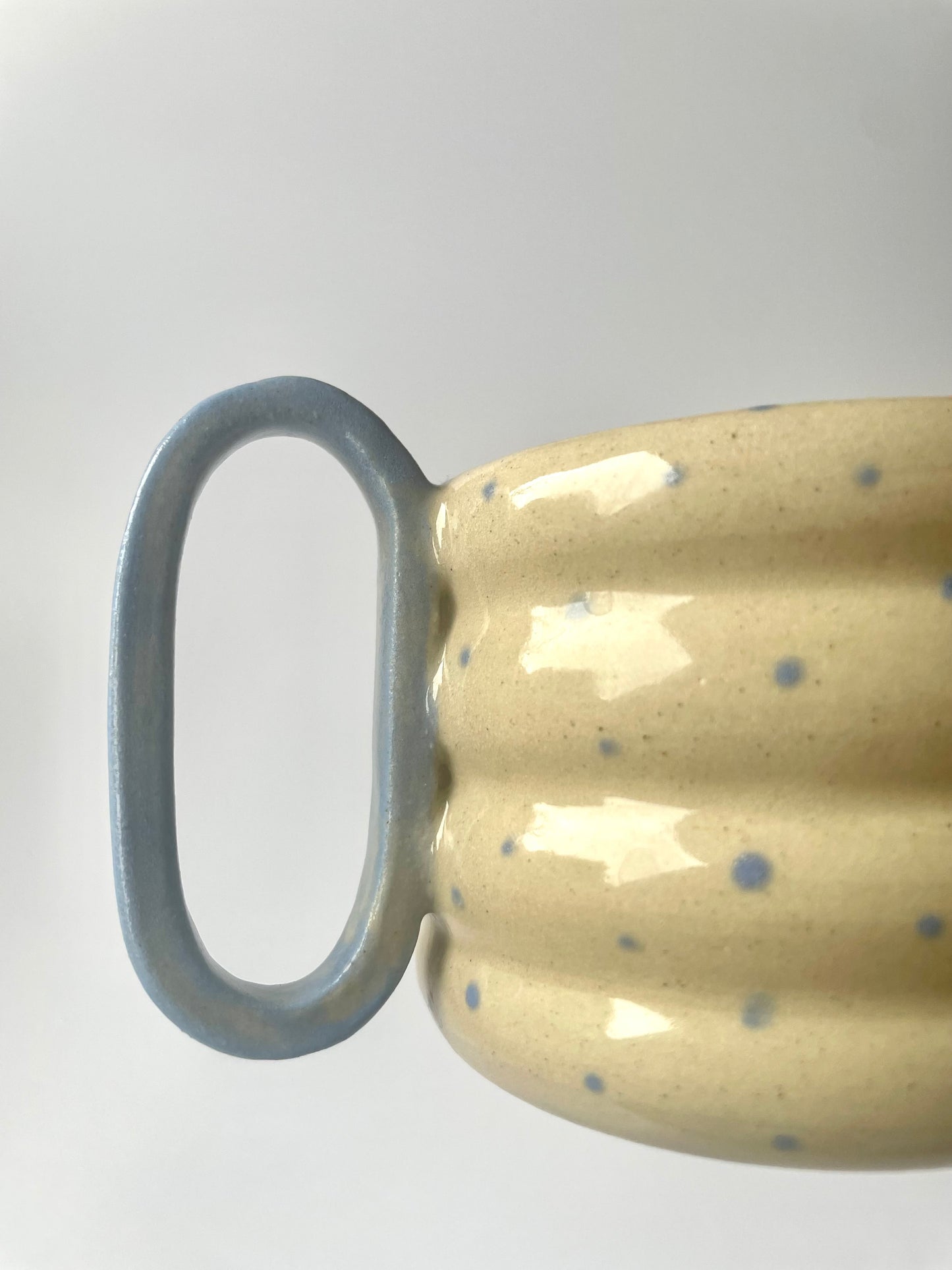 Blue Dots Bubble Mug with a Handle | Large (260 ml)