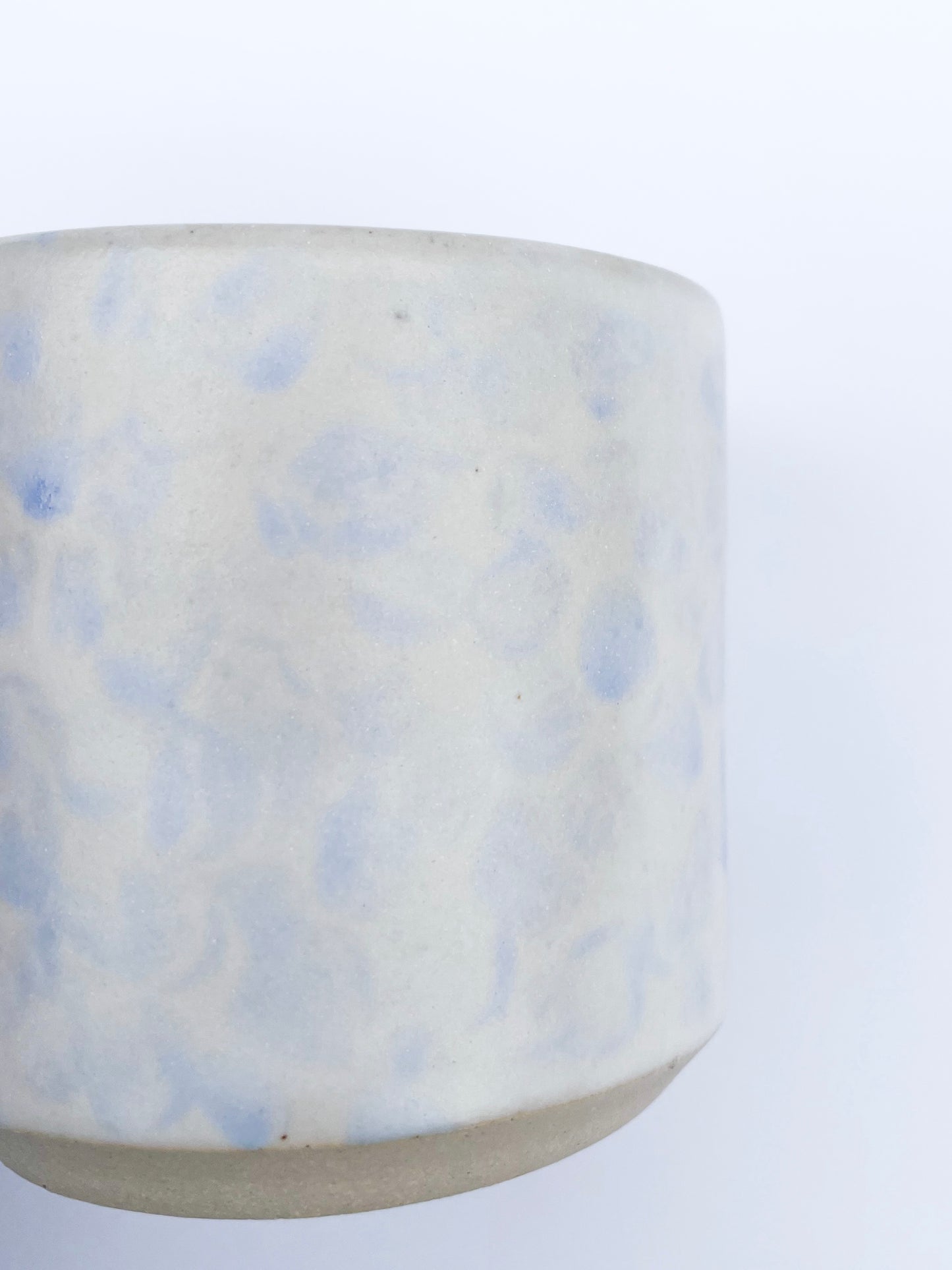 White/Blue Dabble Mug with a Handle | Medium (250 ml)