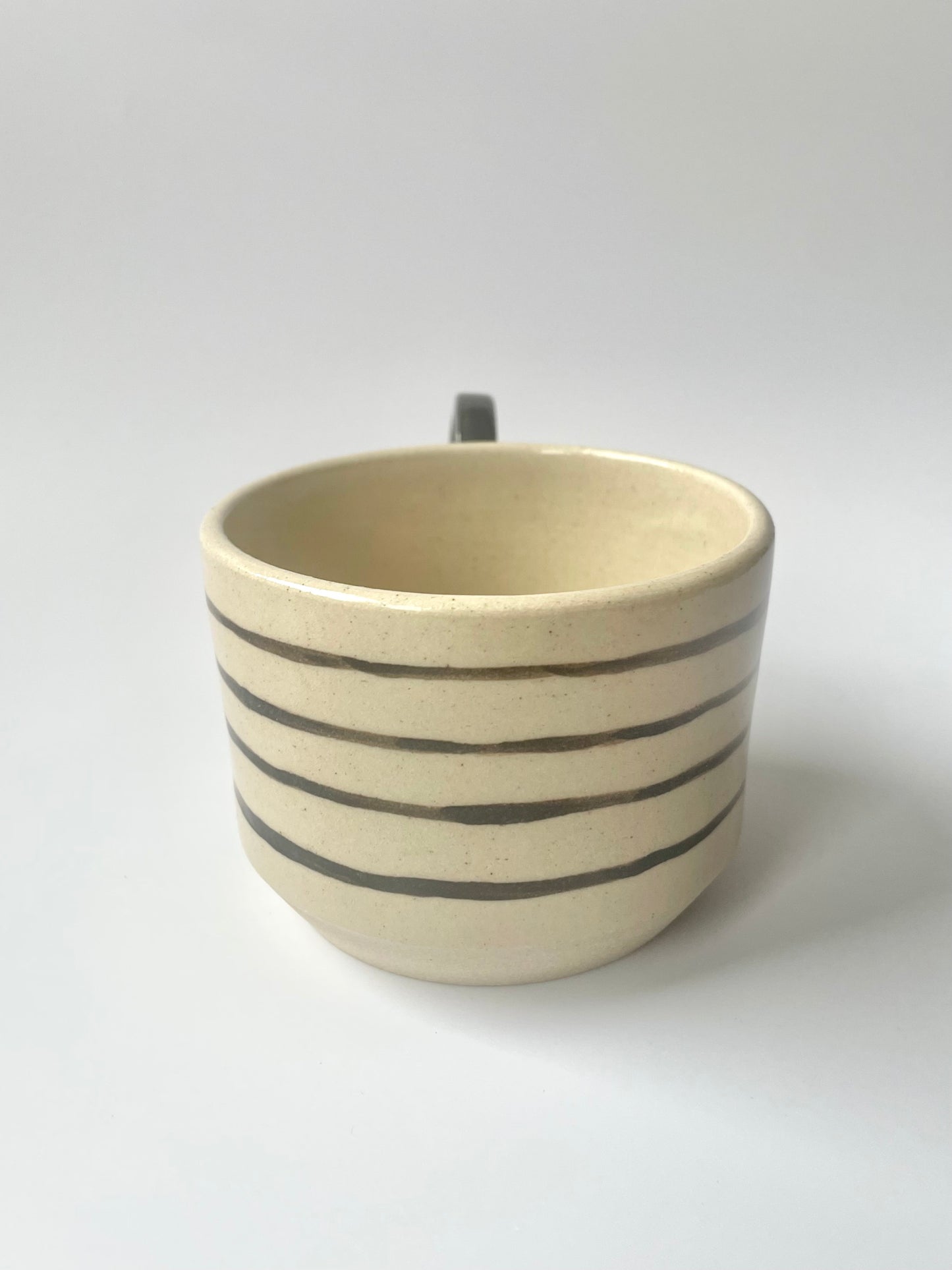 Striped Mug with a Handle | Large (290 ml) | Seconds (-30%)