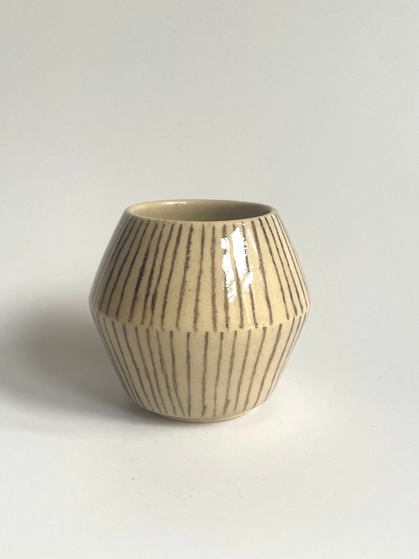 Angular Striped Mug | Medium (200 ml)