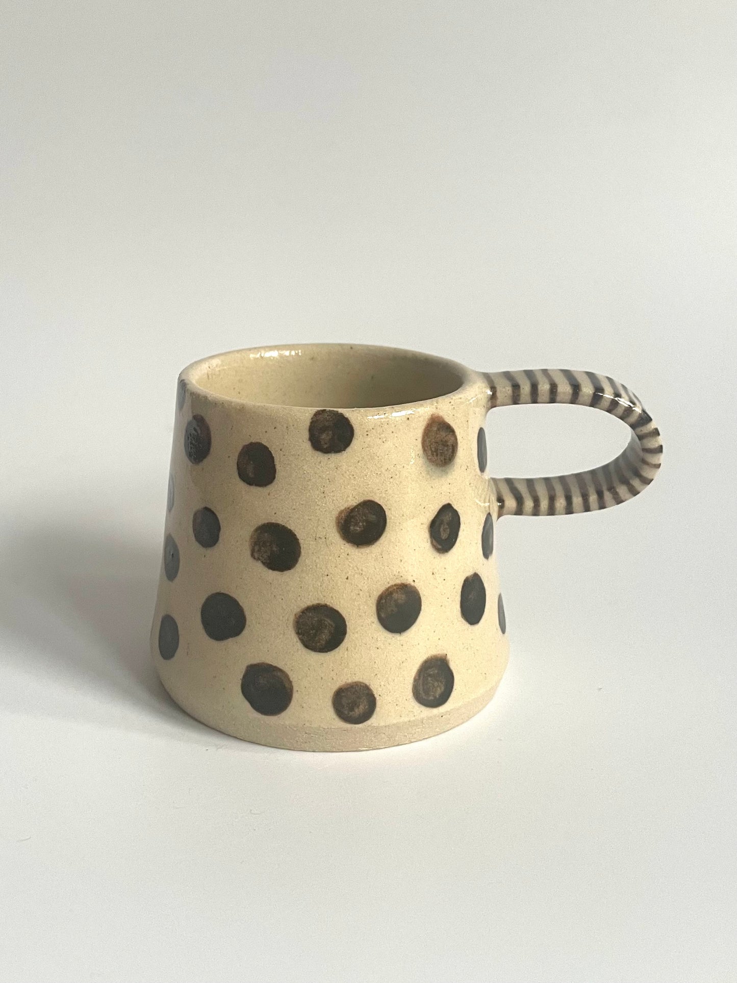 Dotted Mug with a Handle | Small (150 ml)