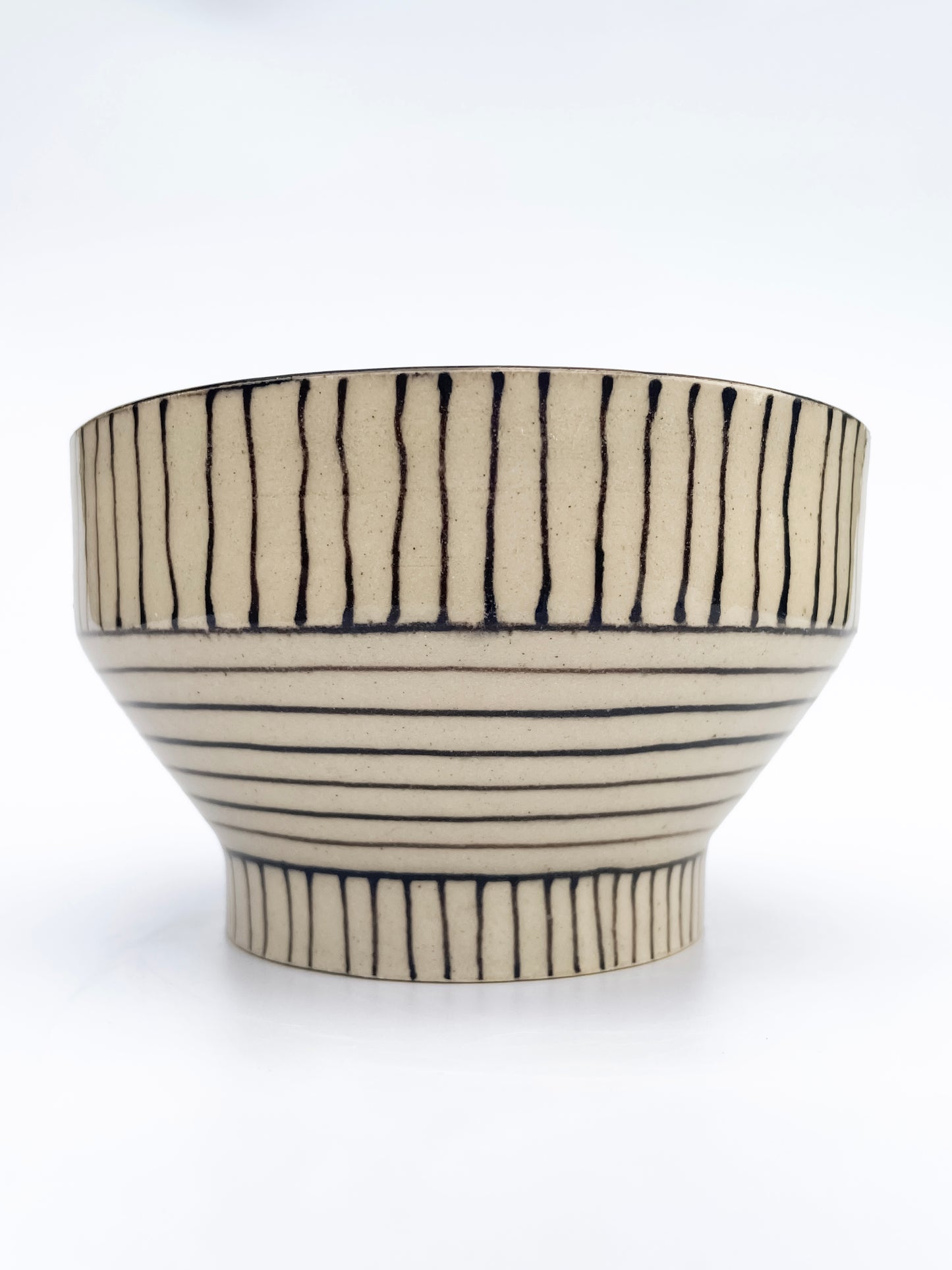 Thin Stripes Angular Bowl | Medium